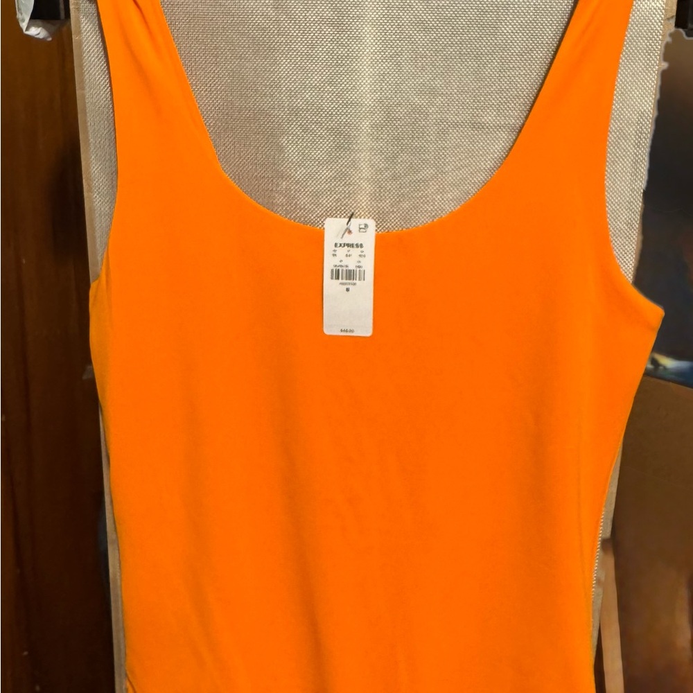 Express Women's Vibrant Orange Tank Top